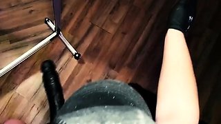 Strapon femdom fetish