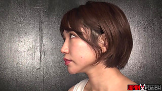 Noa Natsuki Opens Her Filthy Nose and Lets Thick Snot Drip Onto the Glass