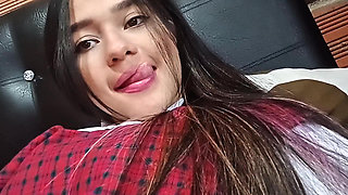 Busty Arab Fingers And Shows Off Her Rich Tits