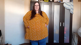 SSBBW STRIPS AND SHAKES ASS