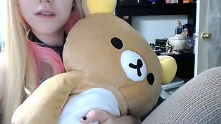 Amateur Blonde Teen Plays Solo with Toy Webcam Porn
