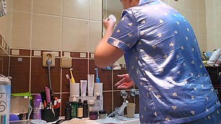 Chubby Wifes Shower Skincare