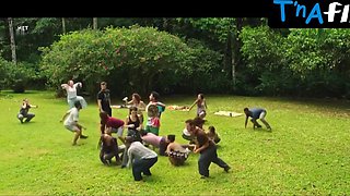 Debora Falabella Bootie, Milk cans Gig in Depois A Louca Sou Eu