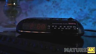 Mature 4K: Mistaken Door, Proper Partner - Czech Guy's Unexpected Encounter with USA Girlfriend's Stepmom, Assisted by Stepdad