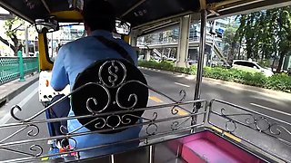 Busty but petite Thai MILF amateur amazing sex with a Farang