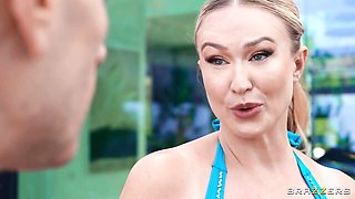 Energetic Sophie Reade - long legs porn - Brazzers Exxtra