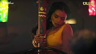 Horny Indian MILF erotic video