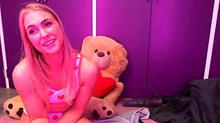 Webcam milf with breast milk live hardcore masturbate