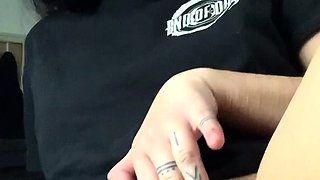 Amateur Big Boobs jerks Big Dick