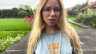 AI Girlfriend Teaches Me How to Submit – Femdom Chat Session