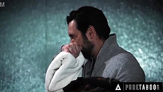 Victoria Voxxx Homeless Slut Tricks Married Man For Sex - Cheating Husband Fucks Shaved Pussy & Big Tits MILF