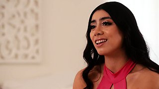 STACKED Curvy Goddess Violet Myers gets Tittyfucked by