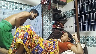 The Stepmother Had Sex with Her Husband While Wearing a New Saree and Blouse.