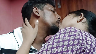 DESI COUPLES EXTREME ROMANCE TEMPTED HIM TO CUM INSIDE HER PUSSY