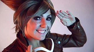 Brunette Solo Webcam Masturbation