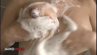 Intense Passion With Japanese Beauty Manami Komukai Sucking Dick In Bathtub