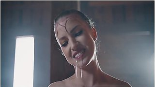 Robby Apples, Octavia Red And Myra Moans - 3 Girl 1 Guy - Freaky Hike Turns Into Reverse Gangbang Femdom Blowjob