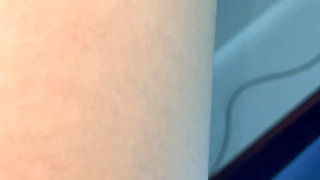 My friend lends me her pussy