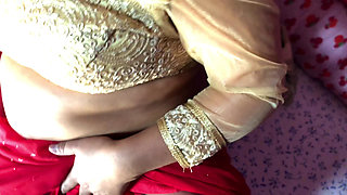 Nepali Beauty in Saree Gets Hardcore Sex and Creampie