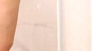 THICK WHITE ASIAN GIRL GETS SHOWER FUCK / گاییدن