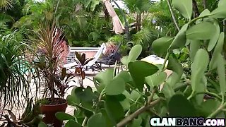 Stepdad Ryan Mclane Fucks Teen Stepdaughter Lola Valentine After Seeing Her Slutty Social Media Pics