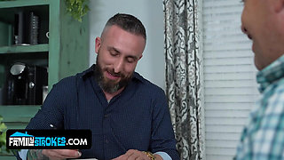 Bratty Ryder Rey Seduces Her Stepdad's Friend Ike by Flashing Him in the Kitchen