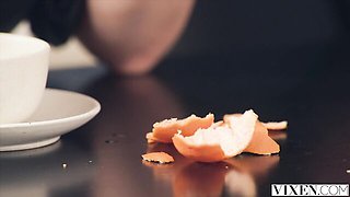 Blowjob dirt with dainty Christian Clay and Valentina Nappi from Vixen