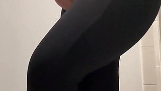 Desperate for a Wee Cutting My Legs Pissing POV in the Toilet