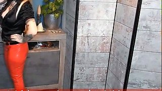 Blonde emo amateur solo masturbation