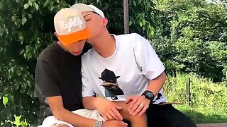 Amateur outdoor euro gays sucking on a dick