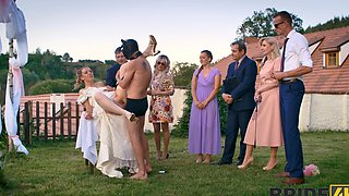 Andrea and her husband love to fuck in public