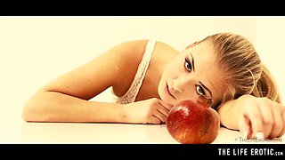 Curvy cutie makes perfect breasts jiggle as she masturbates by The Life Erotic: Porn