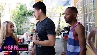 Trio teen cuties love bbq & knobs by the pool