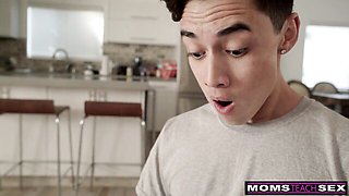 Moms Teach Sex - milf movie