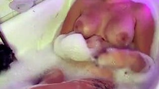 Sexy hottie Anetta Keys enjoys a solo toy masturbation