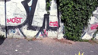 Amateur cougar gives bowjob and handjob