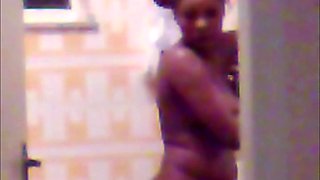 The mistress went shopping and the slave sucks the boss's cock and gets fucked.