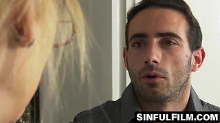 Mischievous grannie Erica Lauren humps firm in the kitchen