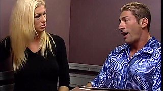 Lusty Blonde Floozie Malitia Proposed Muscular Stud to Have a Good Time While They Are Waiting for Lift Fixing