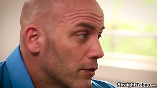 Stepdad Fucks Teen Stepdaughter Leah Gotti Rough Deep Throat Blowjob