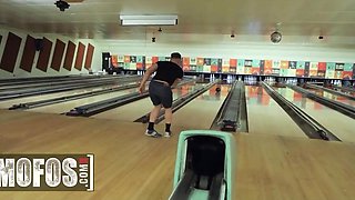 Babe Gaby Ortega Put On a Public Show Right in the Bowling Alley