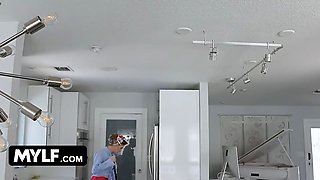 Chesty pin up cougar Ginger Babbii gets predominated by tattooed stud