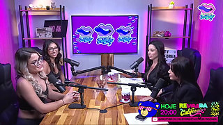 Two Hotties in a Show of Dirty Talk - Bruna Carlos and Luciana Picchi