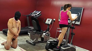 Femdom fetish strap porno