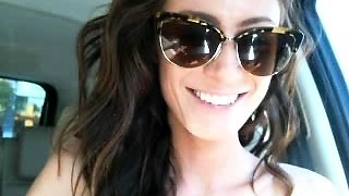 Masturbating amateur cums after solo fun