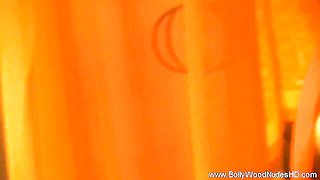 Roses's striptease dirt by Bollywood Nudes HD