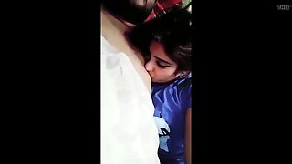 Pakistani Girl Sofiya Raees Has Sex With Husband