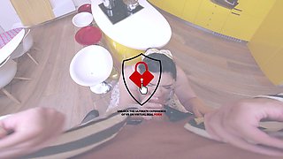 Big Girls Need Big Dick! Fucking Curvy Babe Diana Rius