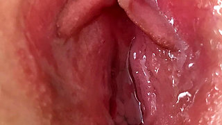 Extreme Close up Wet Pussy and Clit Orgasm