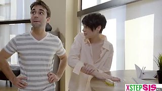 Step Sister Stuck - Cadey Mercury Takes Advantage of Tight Teen POV